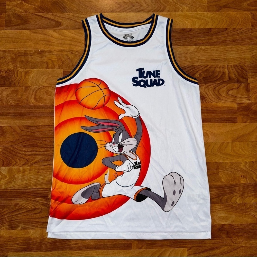 Boy Size XXL Bugs Bunny Space Jam A New Legacy Tune Squad Jersey White 2XL BUGS